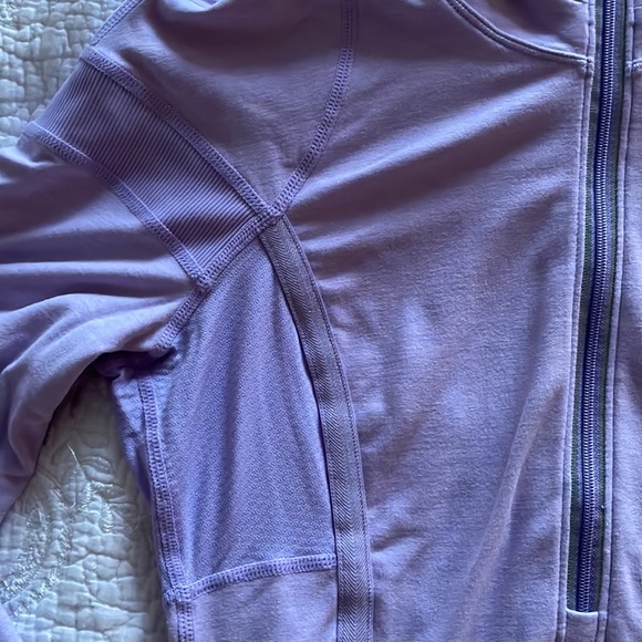 Lululemon Technical Half Zip Top size 4 - Picture 3 of 10